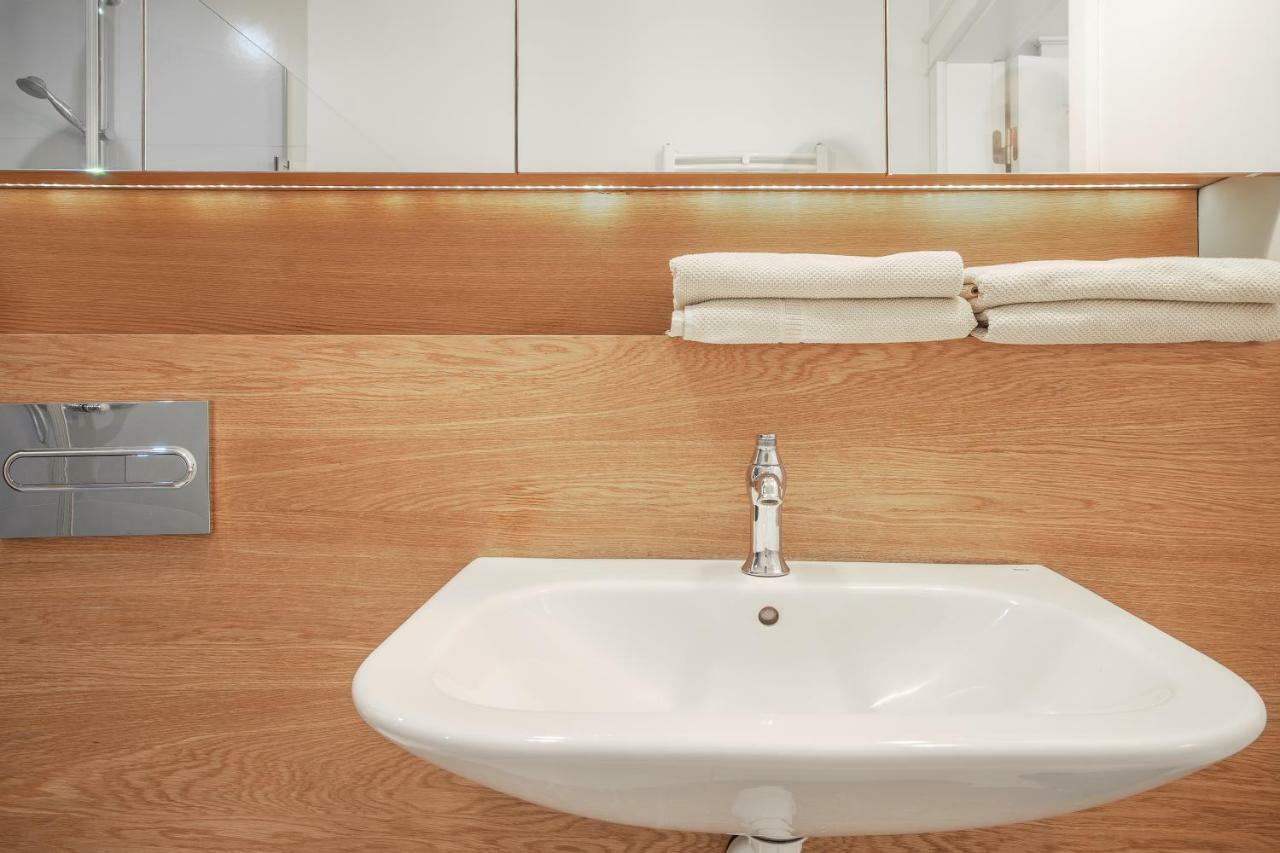 Citystay Ambra Waterlane Leilighet *